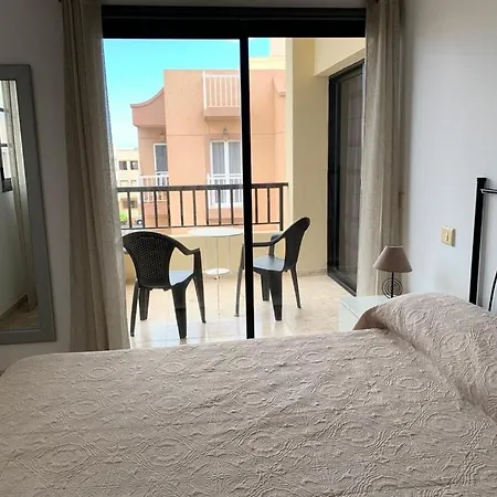 Calle Eusebio Carballo Ii コラレホ