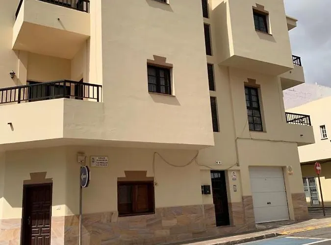 Calle Eusebio Carballo Ii *