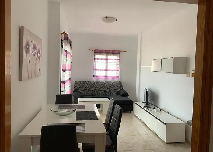 Calle Eusebio Carballo Ii * Corralejo