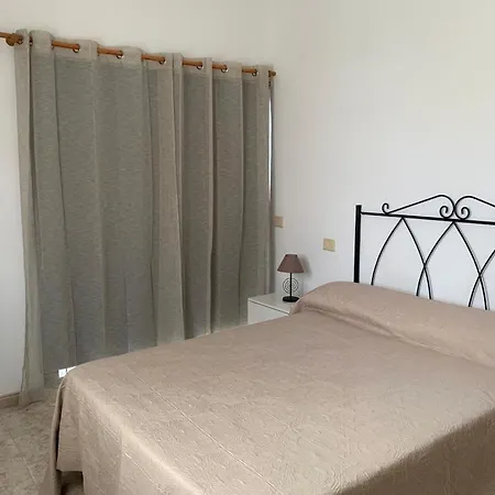 Calle Eusebio Carballo Ii *